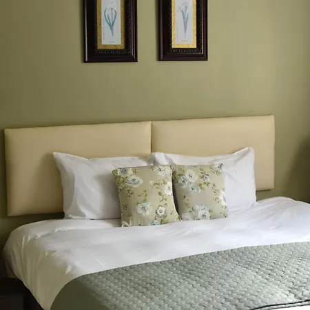 Dungimmon House Pensión 4*